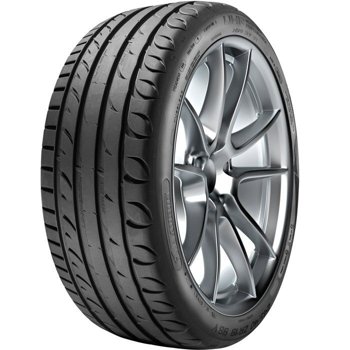 Taurus 215/45R17 87V Ultra High Performance (Yaz) (2023)